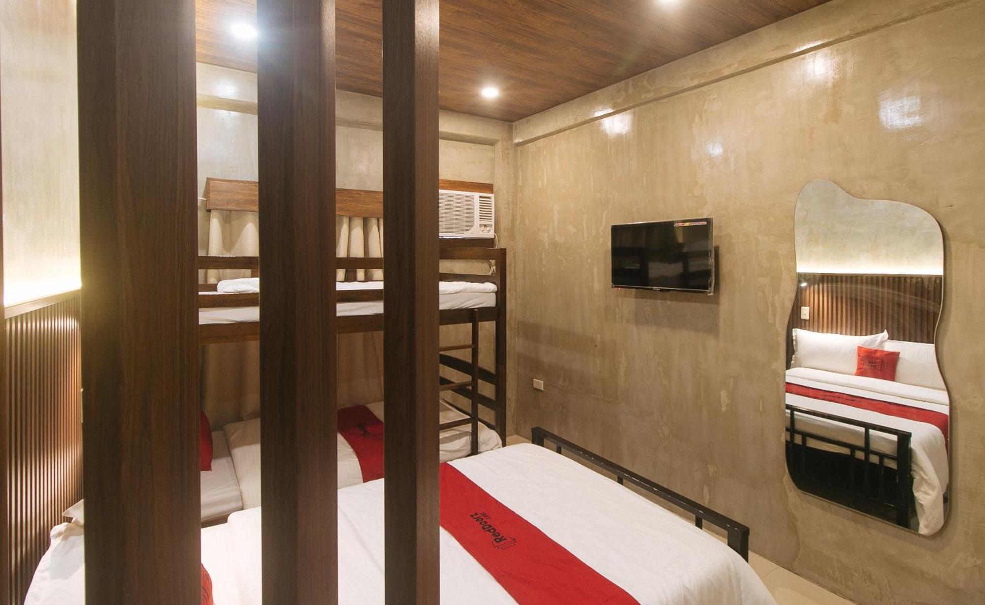 Reddoorz At Mbb Room Naia 2 Paranaque City Exterior photo