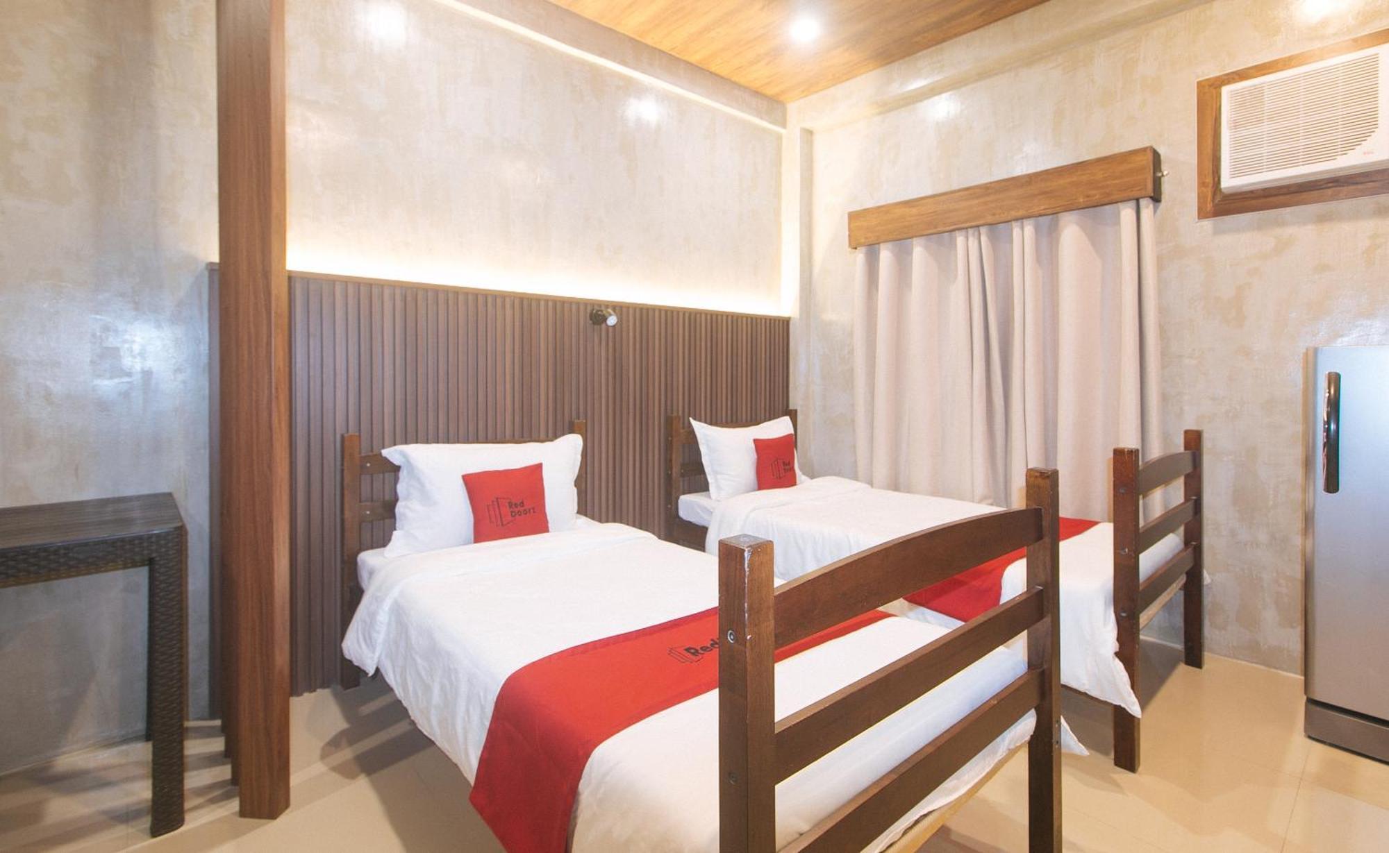 Reddoorz At Mbb Room Naia 2 Paranaque City Exterior photo